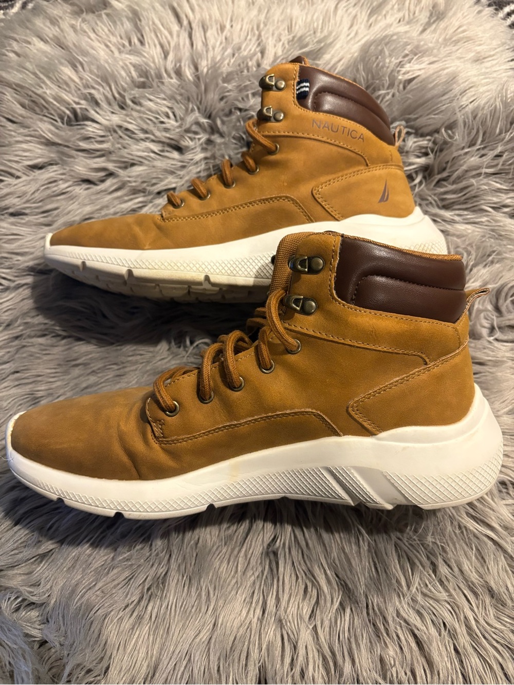 Nautica Women Tan High-Top Sneakers Sz 9.5